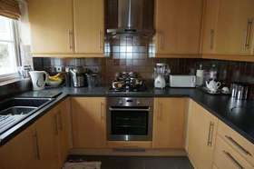 3&nbsp;Bedroom&nbsp;Semi-Detac...