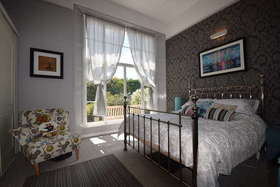 1 Bedroom Flat