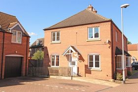 3 Bedroom Semi-Detac...