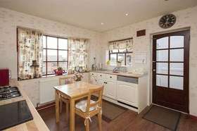 3 Bedroom Semi-Detac...