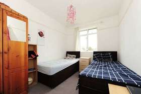 3 Bedroom Flat
