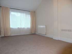 5 bedroom Terraced to rent