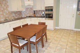 5 Bedroom Detached