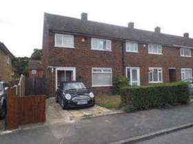 3 Bedroom End of Ter...