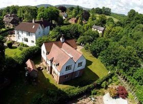 5 Bedroom Detached