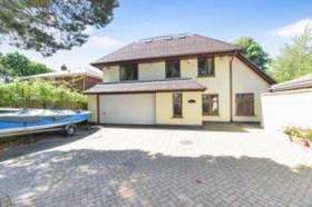 5&nbsp;Bedroom&nbsp;Detached