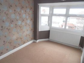 3 Bedroom Semi-Detac...