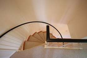 2 Bedroom End of Ter...