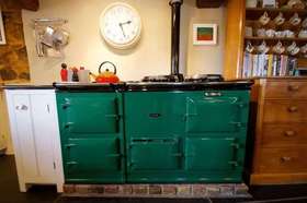 6 Bedroom Detached