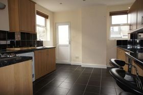 2 Bedroom Flat