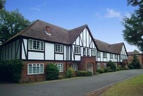 2 Bedroom Flat