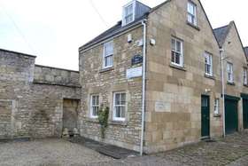 3&nbsp;Bedroom&nbsp;Semi-Detac...