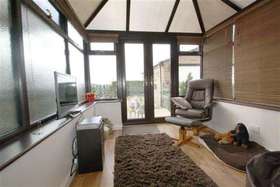 3 Bedroom Semi-Detac...