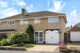 5 Bedroom Semi-Detac...