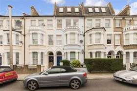 2 Bedroom Maisonette