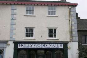 2 Bedroom Flat