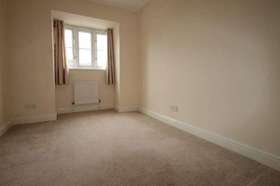 2 Bedroom Flat