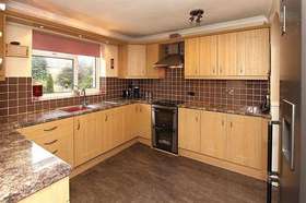 4 Bedroom Semi-Detac...