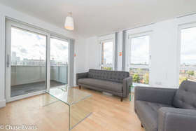 3 bedroom Flat to rent