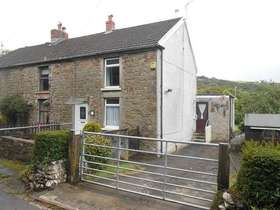 2 Bedroom End of Ter...