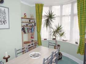 3 Bedroom Semi-Detac...