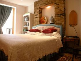2 Bedroom Flat