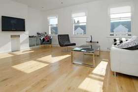 2 Bedroom Flat