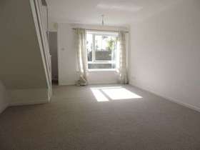 2 bedroom Terraced to rent