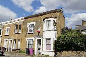 5 Bedroom Terraced