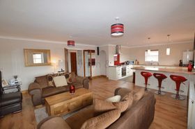 2 Bedroom Flat