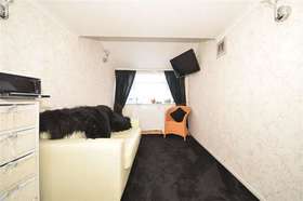 4 Bedroom Town House