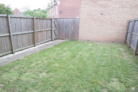 4&nbsp;Bedroom&nbsp;Semi-Detac...