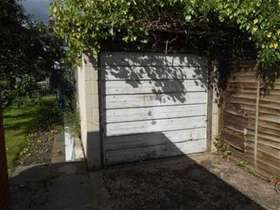 3 Bedroom Semi-Detac...