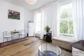 1 Bedroom Flat