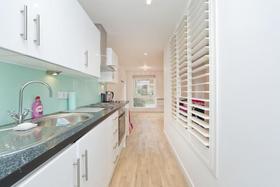 1 Bedroom Flat