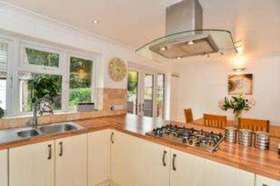 3 Bedroom Semi-Detac...