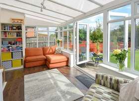 3 Bedroom Semi-Detac...