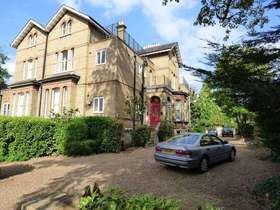 1 Bedroom Flat