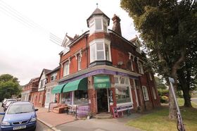 2 Bedroom Flat