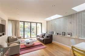 4 Bedroom Terraced