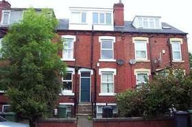 4 bedroom Terraced for sale