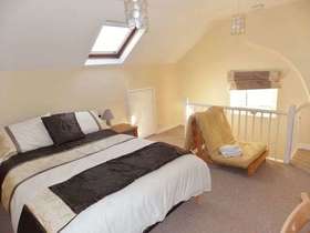 3 Bedroom Semi-Detac...