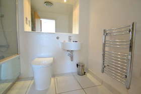 2 Bedroom Flat
