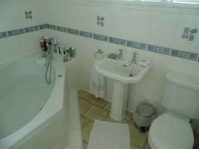 3 Bedroom Semi-Detac...