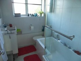 2 Bedroom Apartment