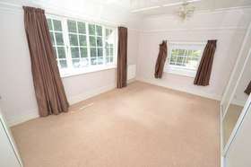2 Bedroom Flat