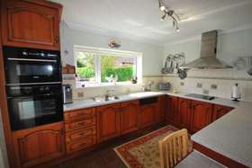4 Bedroom Semi-Detac...