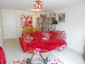 4 bedroom Semi-Detached for sale