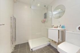 1 Bedroom Flat