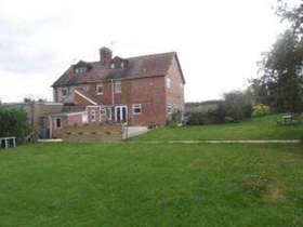 4 Bedroom Semi-Detac...